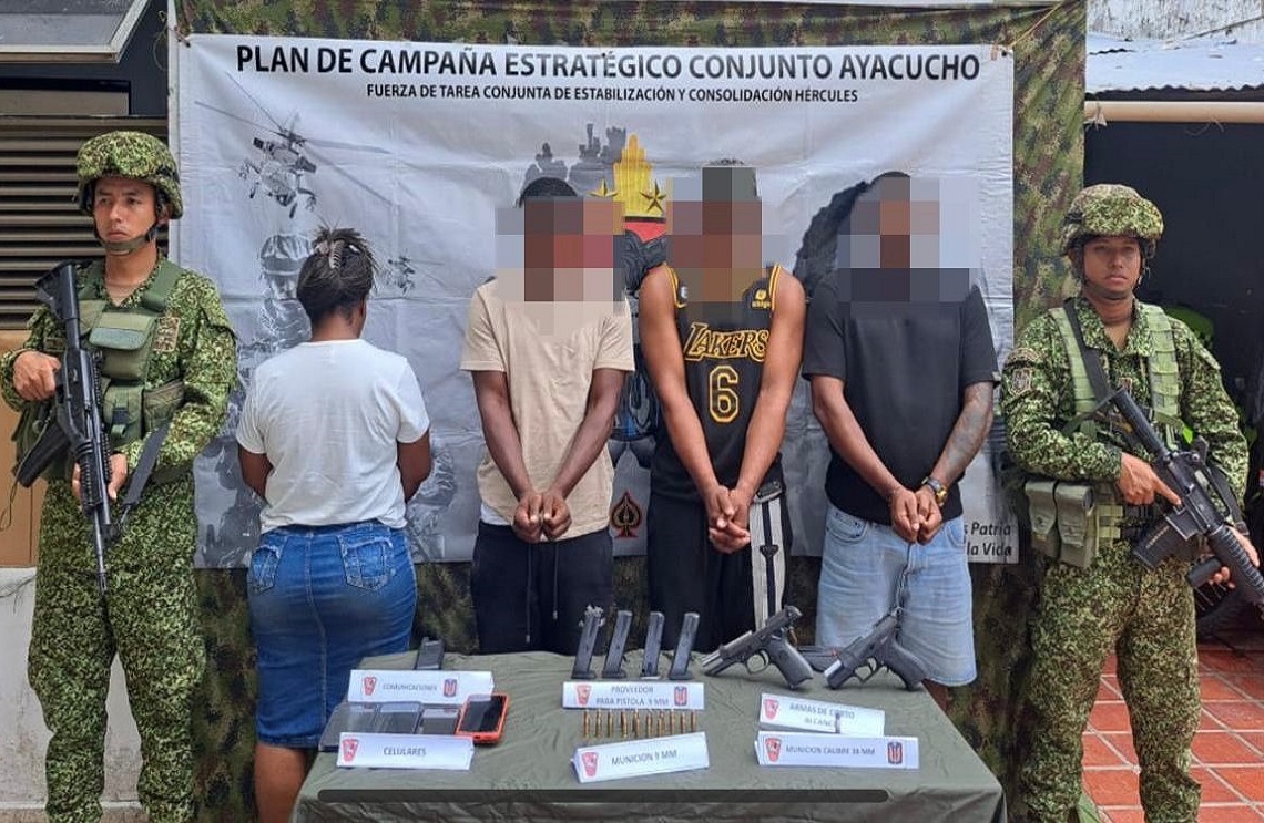 Los Infantes de Marina realizaron la captura de 13 personas.