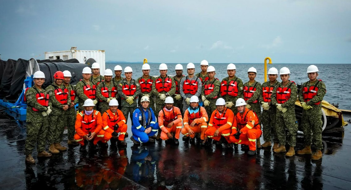 Armada de Colombia fortalece capacidades para la respuesta a derrame de hidrocarburos en el caribe colombiano