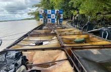 Armada de Colombia incautó 200 toneladas de cemento y más de 50 mil galones de combustible