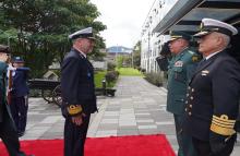 Almirante Robert Peter Bauer, realizó visita geoestratégica a Colombia para verificar esfuerzos militares en cooperación con la OTAN 