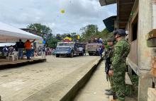 Armada de Colombia acompaña retorno de comunidades al consejo comunitario del Bajo Calima