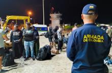 Armada de Colombia rescata 32 migrantes irregulares