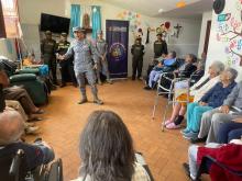 Abuelitos de Popayán disfrutaron de diferentes actividades desarrolladas por su Fuerza Aérea y la Policía Nacional