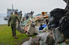 Armada de Colombia evacuó 18 toneladas de residuos de Isla Gorgona