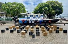 Interceptada lancha que transportaba 1.6 toneladas de cocaína en aguas del Pacífico