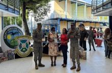 Fuerza Aeroespacial fomenta sostenibilidad con un concurso de reciclaje en San Andrés