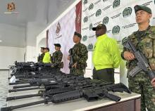Poderoso cargamento de material de guerra y drones del grupo residual 'Jaime Martínez' fue incautado por las tropas del Ejército en Valle del Cauca