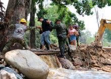 cogfm-ejc-ingenieros-militares-ayuda-invierno-piedecuesta-santander-27.jpg