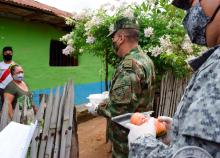 cogfm-ejercito-fuerza-aerea-accion-integral-caaid-chaparral-tolima-entrega-desayunos-25.jpg