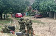 cogfm-ejercito-nacional-y-policia-neutralizan-carro-acondicionado-con-explosivos-en-saravena-arauca-20.jpg