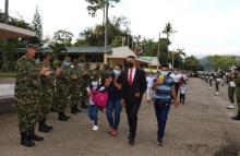 con-honores-fueron-despedidos-168-soldados-que-cumplieron-20-anos-de-servicio-a-la-patria.jpg