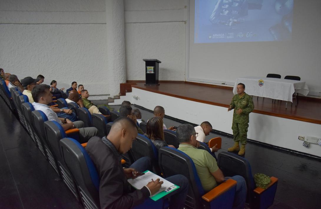Armada de Colombia realiza seguimiento a la seguridad marítima integral en Buenaventura