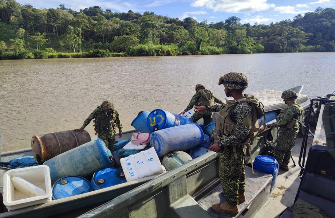 Incautados más de tres mil galones de combustible ilegal en Pizarro, Chocó