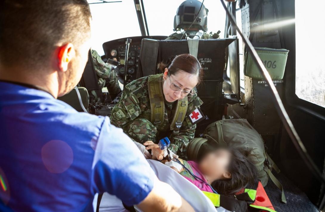 Ejército brinda primeros auxilios y evacúa a menor víctima de mina antipersonal