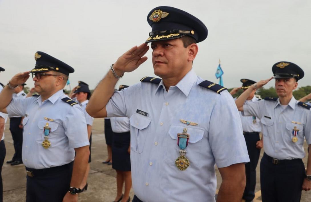 Ceremonia de ascenso de Profesionales Oficiales de Reserva en el Caribe