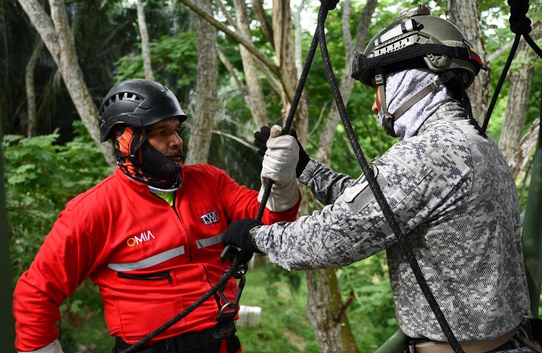 Colaboración interinstitucional en acción: asistentes se entrenan para emergencias en el 'Safety Colibrí 2024'