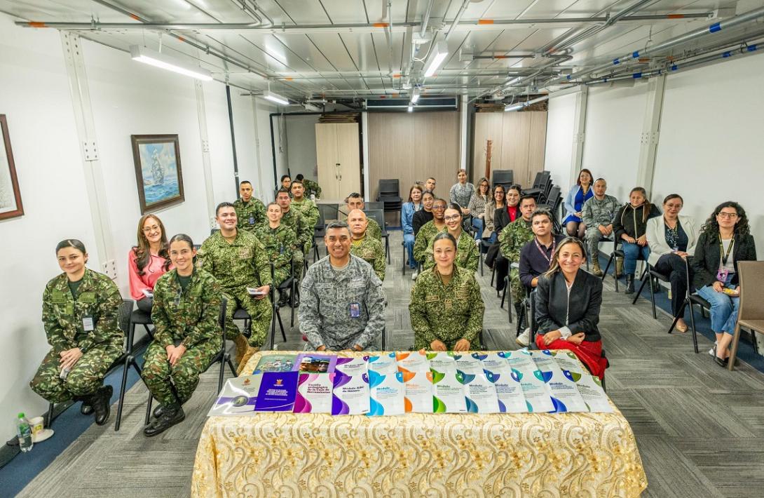 Oficialmente presentada la Caja de Herramientas para fortalecer la transversalización del enfoque de género en las Fuerzas Militares