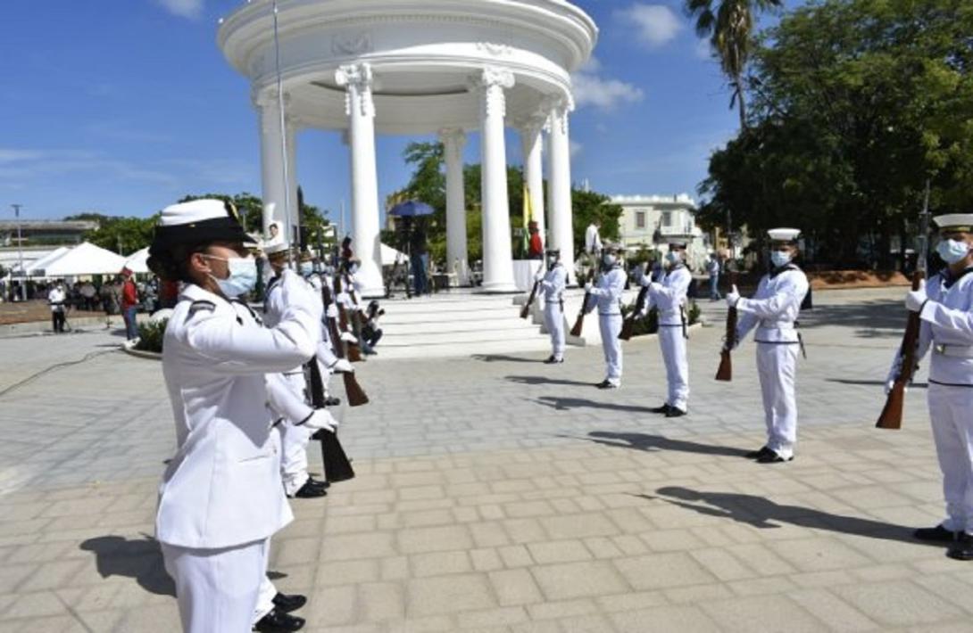 cogfm-armada-colombia-conmemoracion-bicentenario-independencia-la-gran-colombia-11.jpg