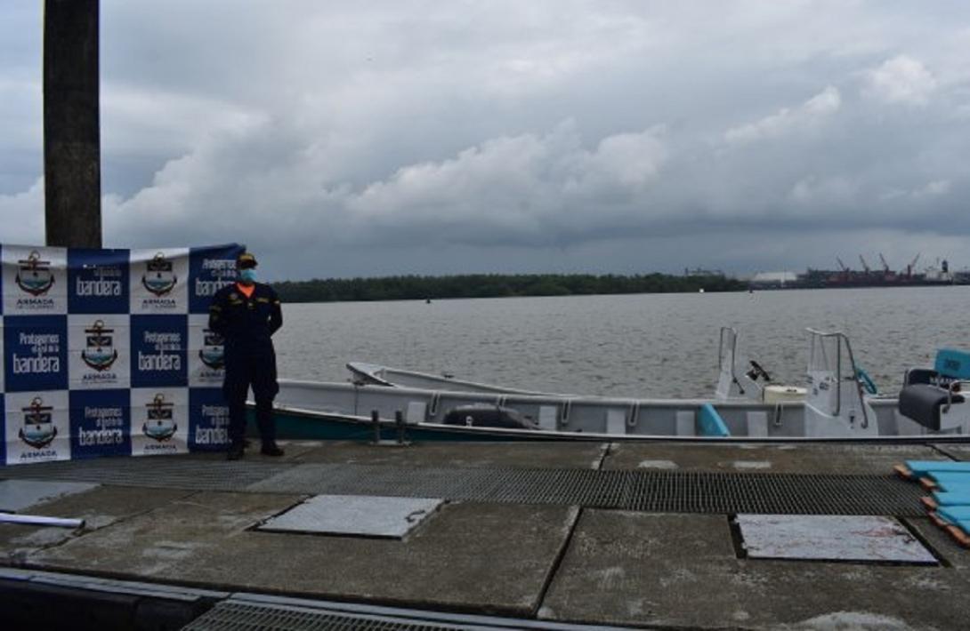 cogfm-armada-colombia-fnp-recupera-dos-embarcaciones-hurtadas-buenaventura-20.jpg