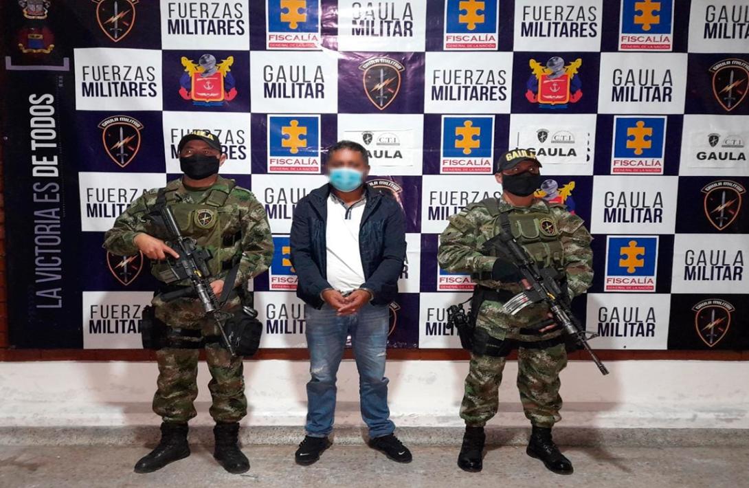 cogfm-ejercito-capturado-narcotraficante-en-bogota-22.jpg