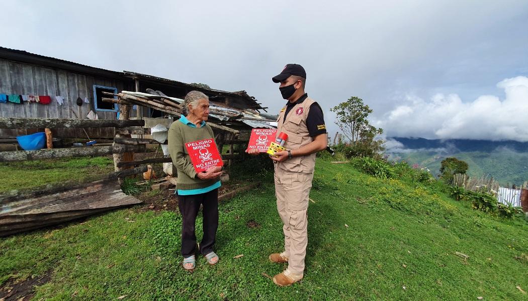 cogfm-ejercito-municipios-libres-de-sospecha-de-minas-antipersonal-09.jpg