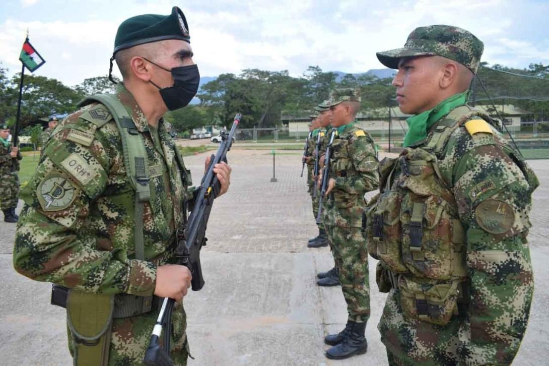 cogfm-ejercito-nacional-con-36-nuevos-soldados-se-comprometieron-a-salvaguardar-y-defender-su-nacion-05.jpg