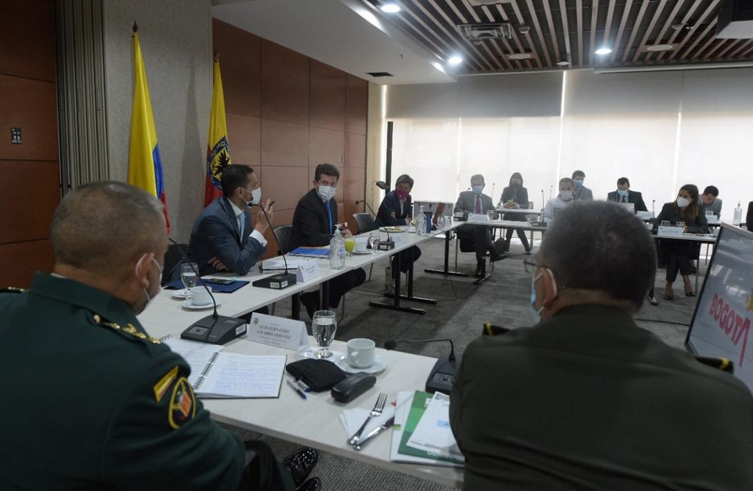 cogfm-foto-mindefensa-consejo-seguridad-bogota-mindefensa-alcaldesa-altos-mandos-militar-y-policia-11_0.jpg