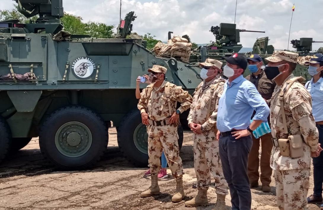 cogfm-foto-ministerio-defensa-nacional-alto-mando-militar-revisan-capacidades-fuerza-tarea-armas-combinadas-17.jpg