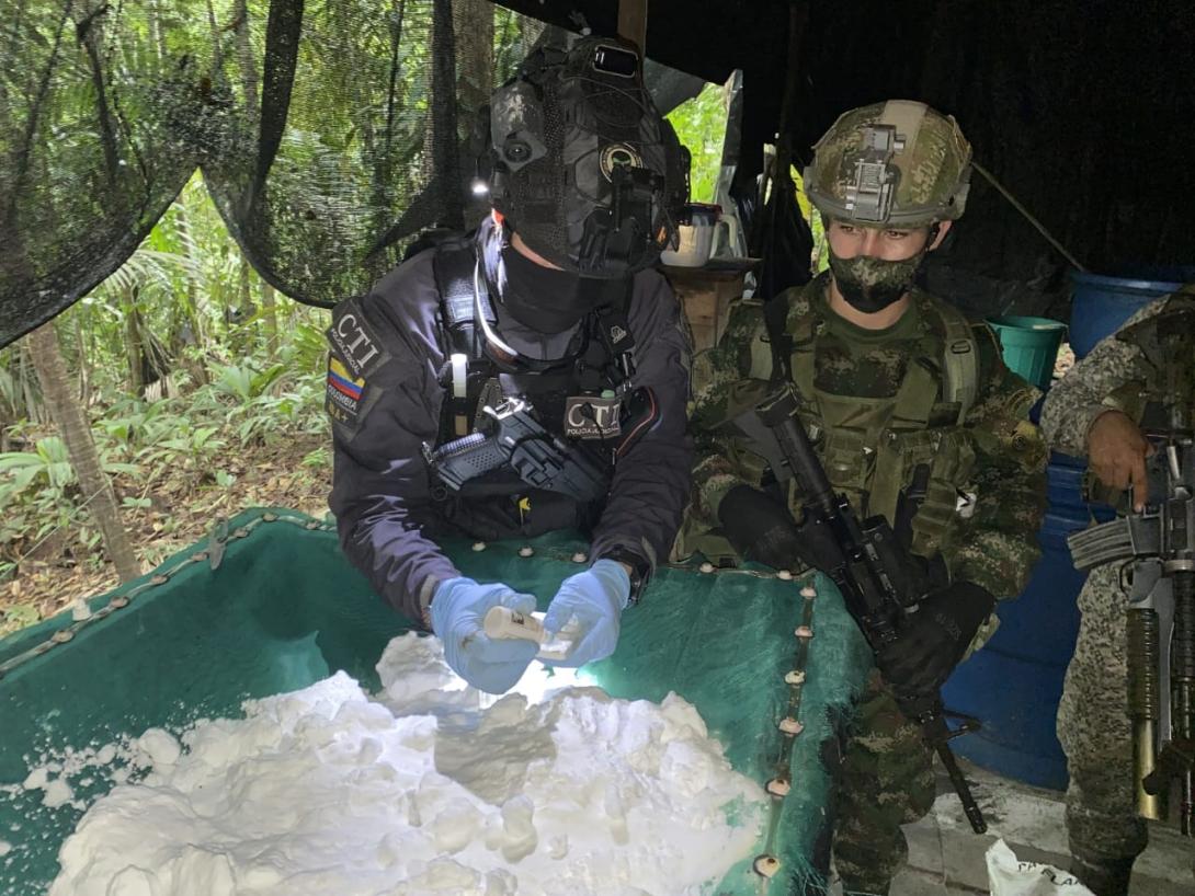 cogfm-ftchercules-tumaco-neutralizado-laboratorio-ilegal-narcotrafico-19.jpg