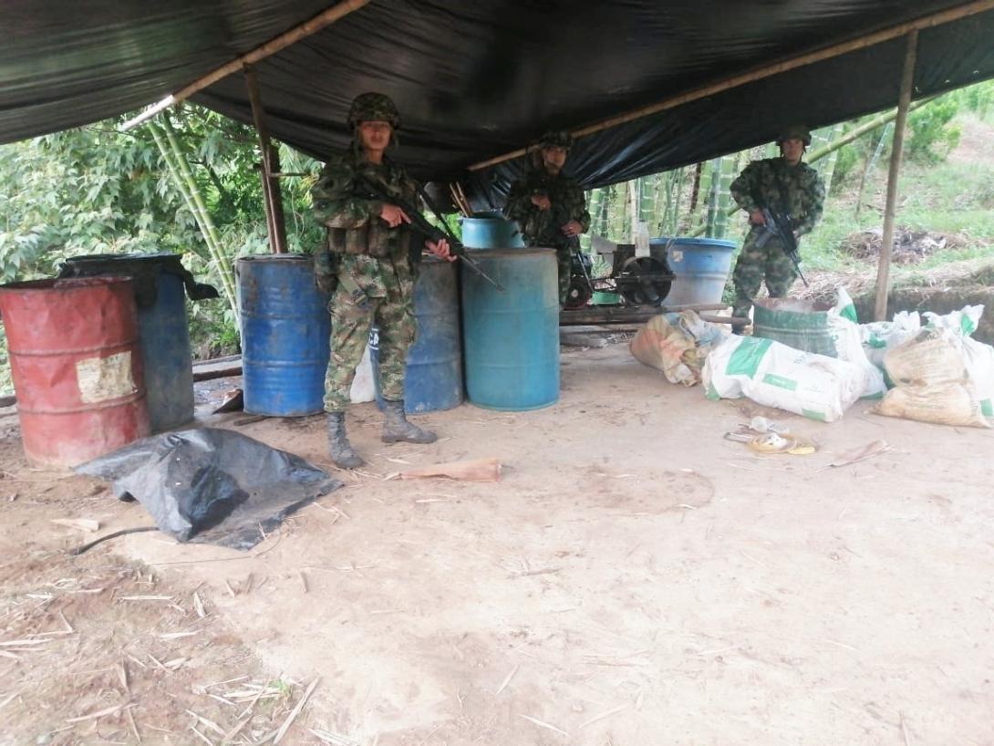 cogfm-fuerza-aerea-laboratorio-del-gao-residual-fue-neutralizado-en-jamundi-valle-20.jpg