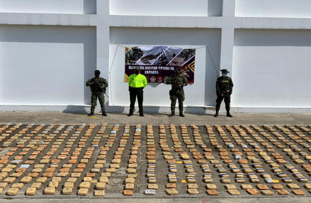 cogfm-fuerza-aerea-ofensiva-contra-narcotrafico-norte-santander-18.jpg