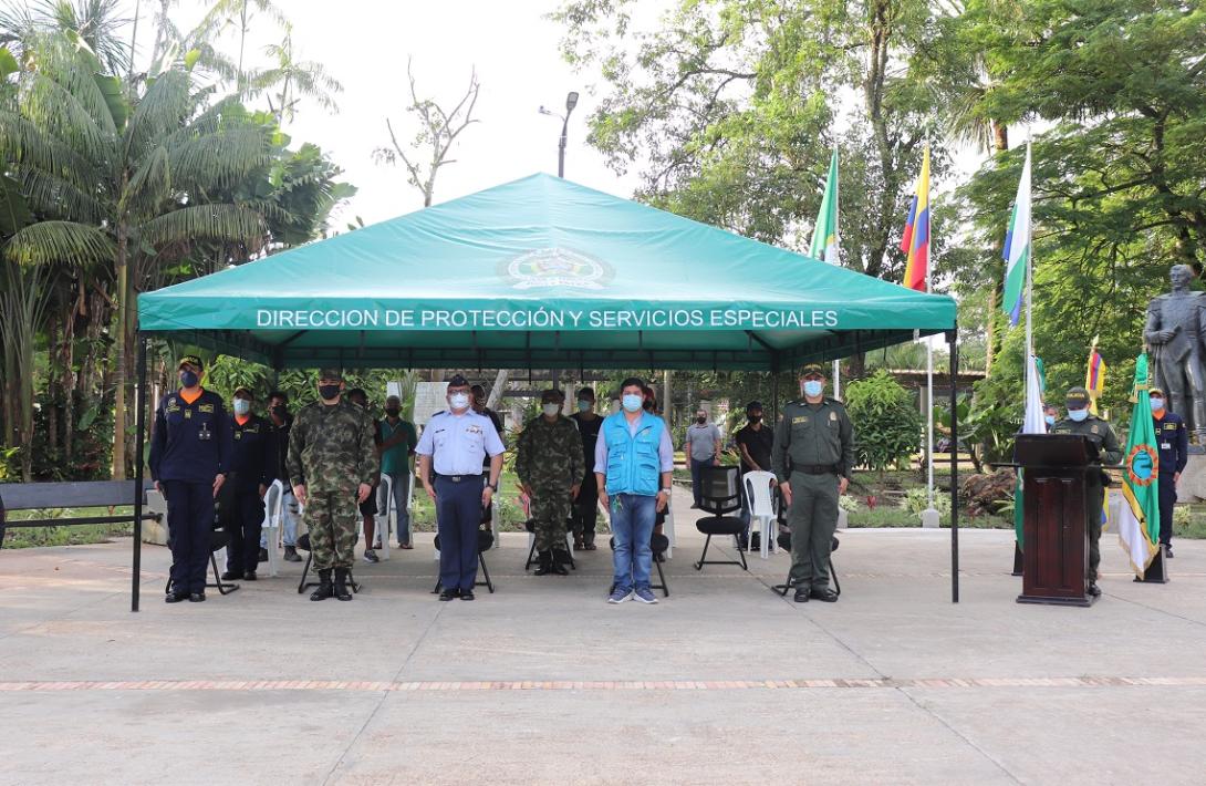 cogfm-fuerza-publica-garantiza-seguridad-y-proteccion-durante-semana-mayor-en-el-amazonas-29.jpg