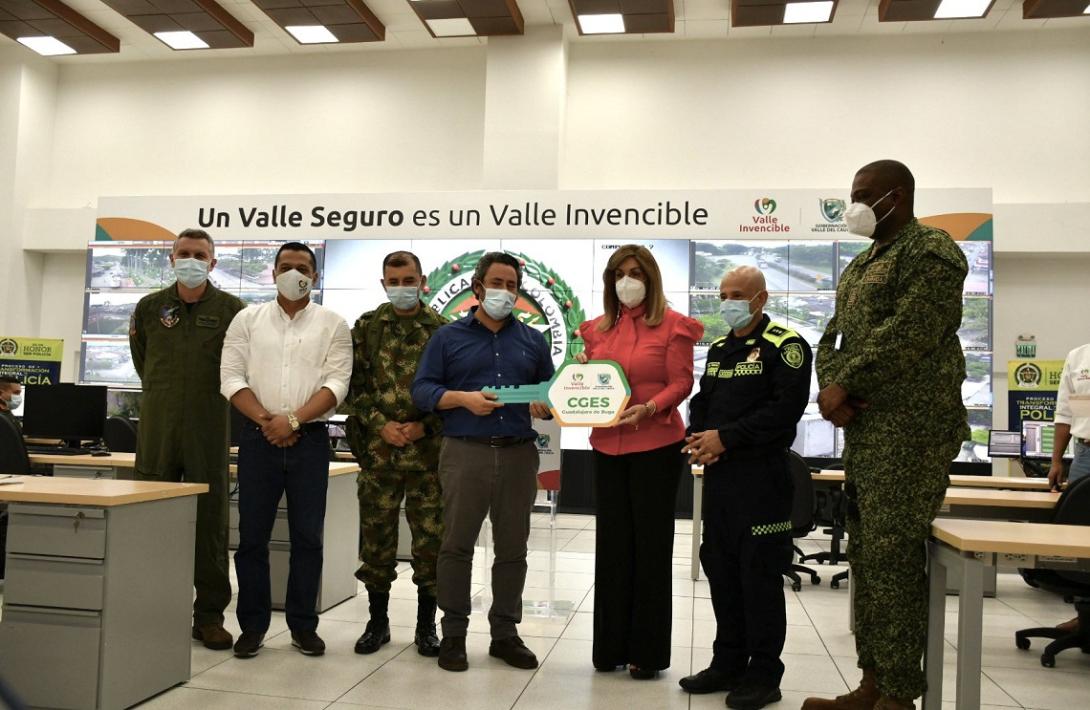 cogfm-mindensa-viceministro-activa-centro-de-seguridad-en-el-valle-del-cauca-09.jpg