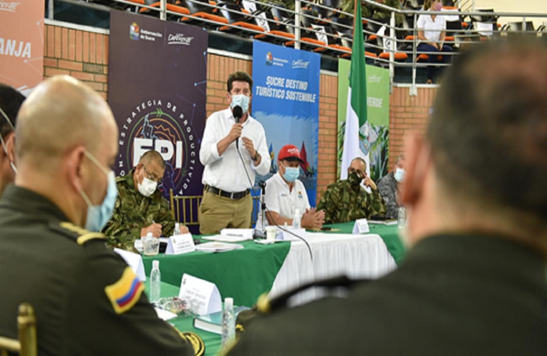 cogfm-ministerio-defensa-y-alto-mando-militar-en-consejo-seguridad-sincelejo-sucre-16.jpg